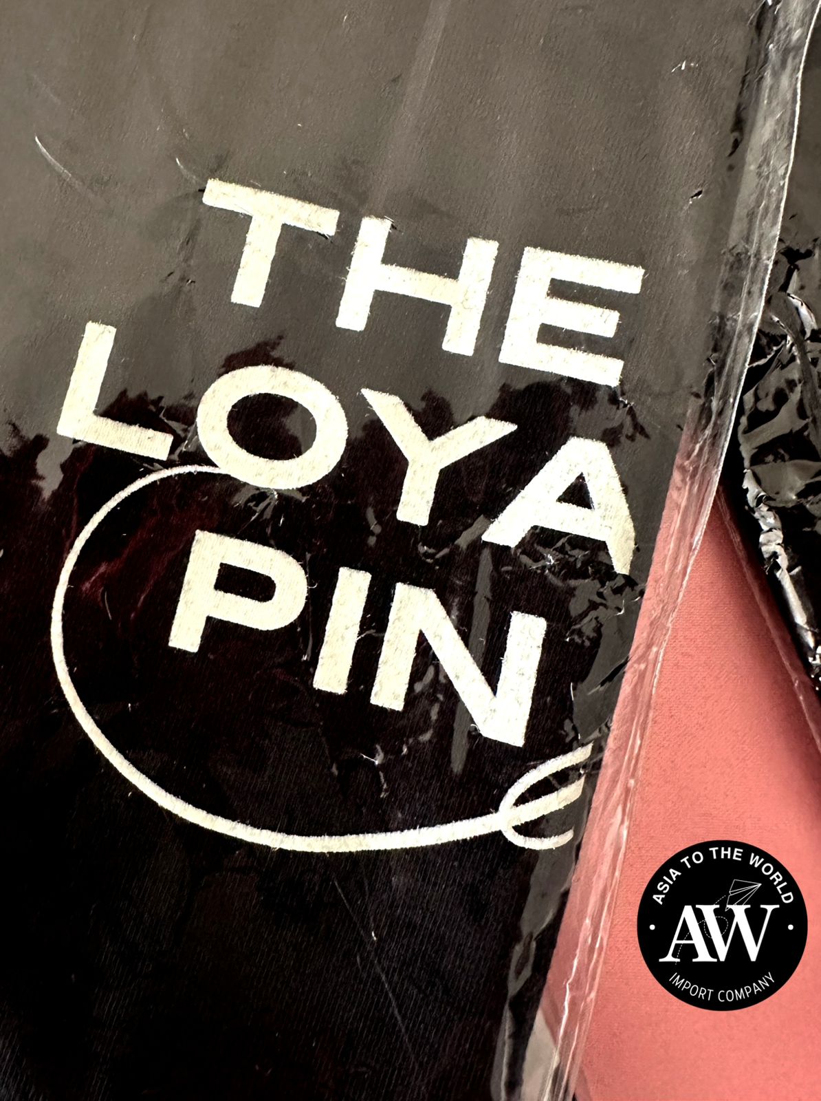 EN STOCK - Camiseta Glow in the dark The Loyal Pin