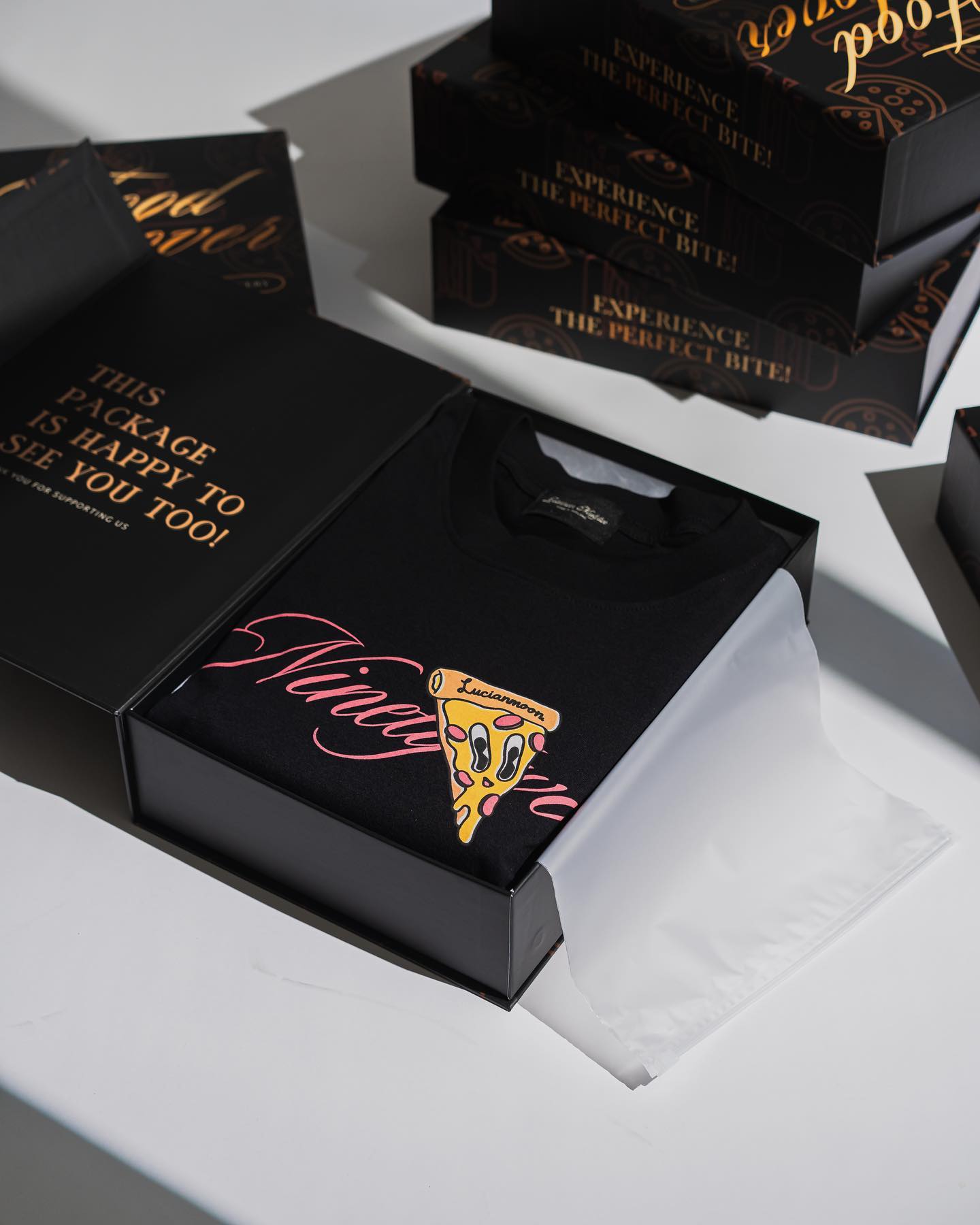 PRÉ-VENDA - LMx92 Conjunto 2 Camisetas Food Lover