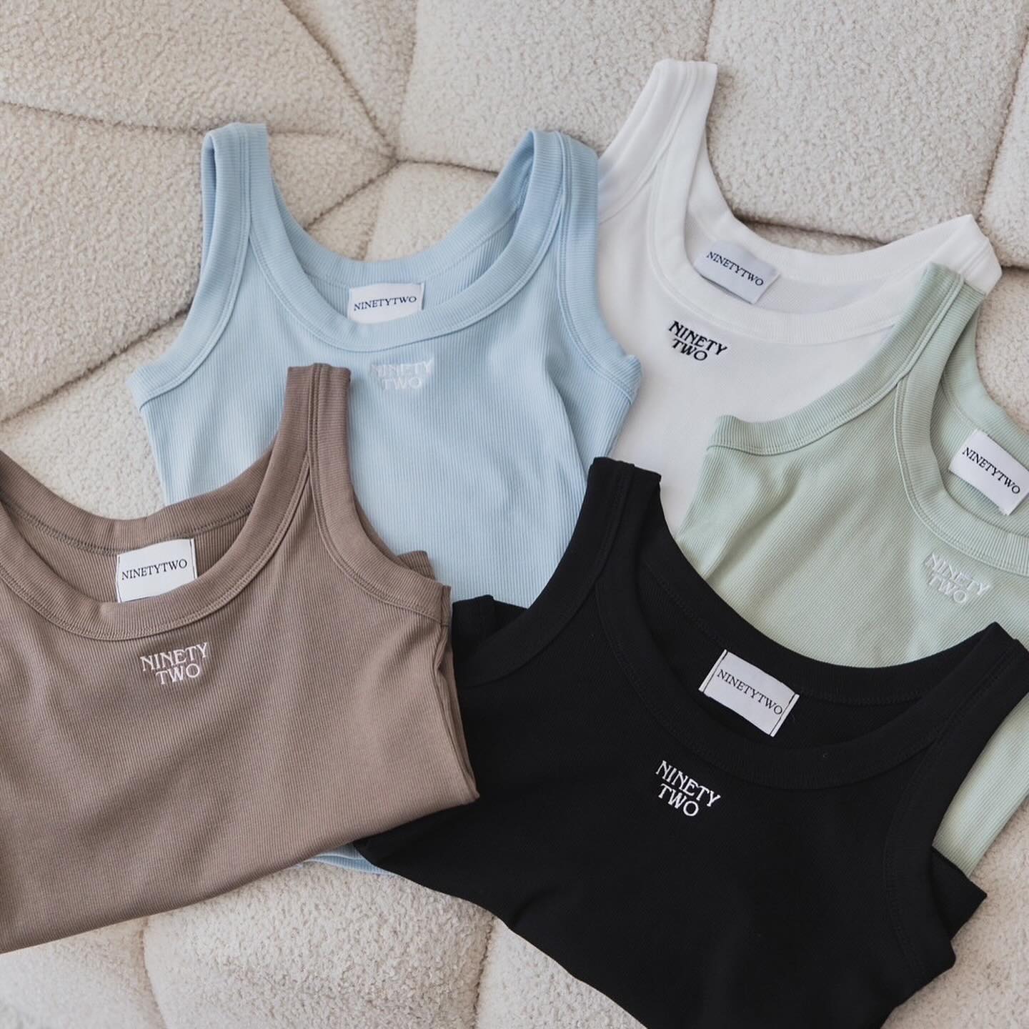 NINE | Crop tank top